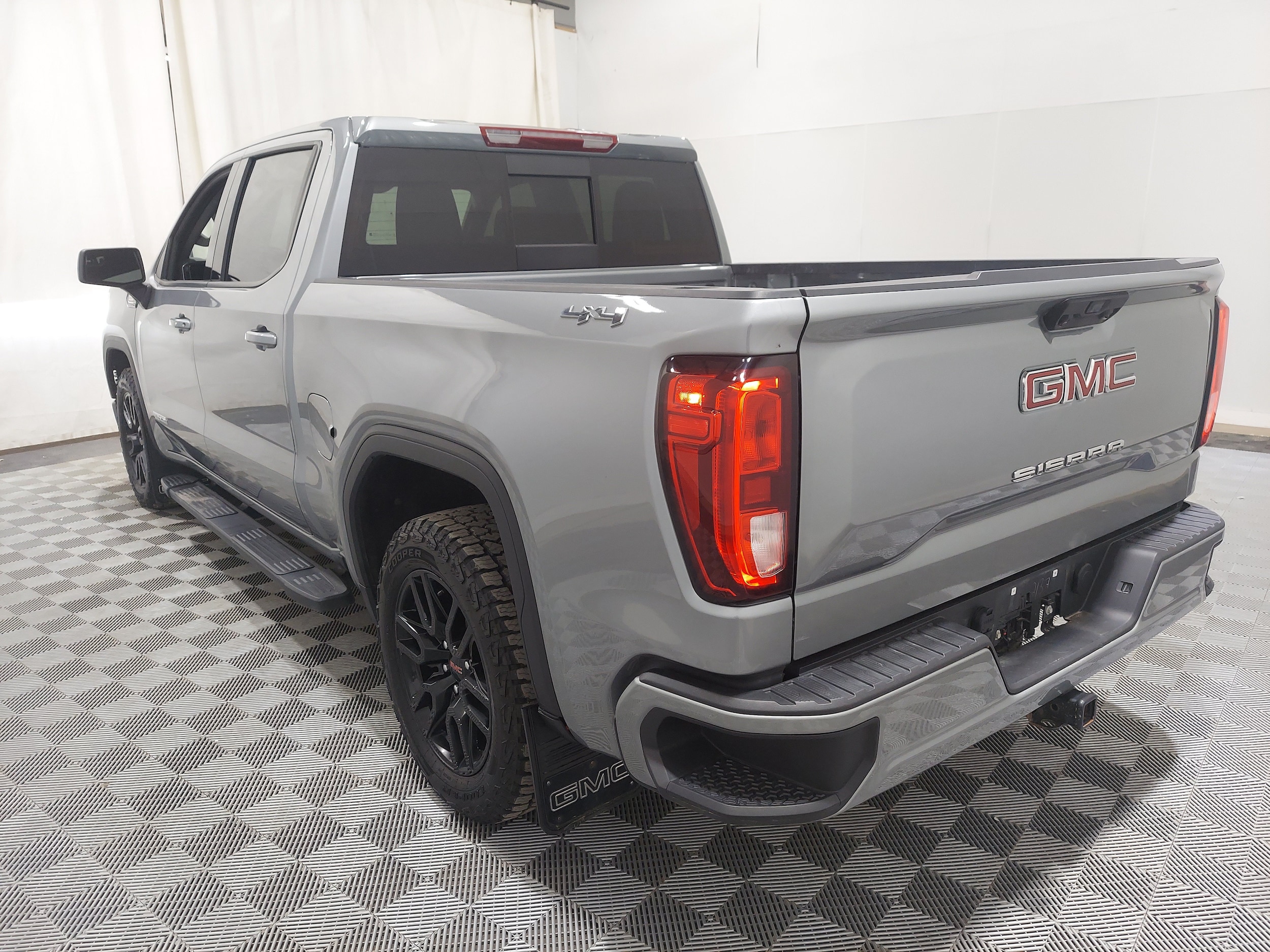 gmc sierra 1500 2024 1GTUUCE82RZ214390 image gmc sierra 1500 2024 1GTUUCE82RZ214390 image